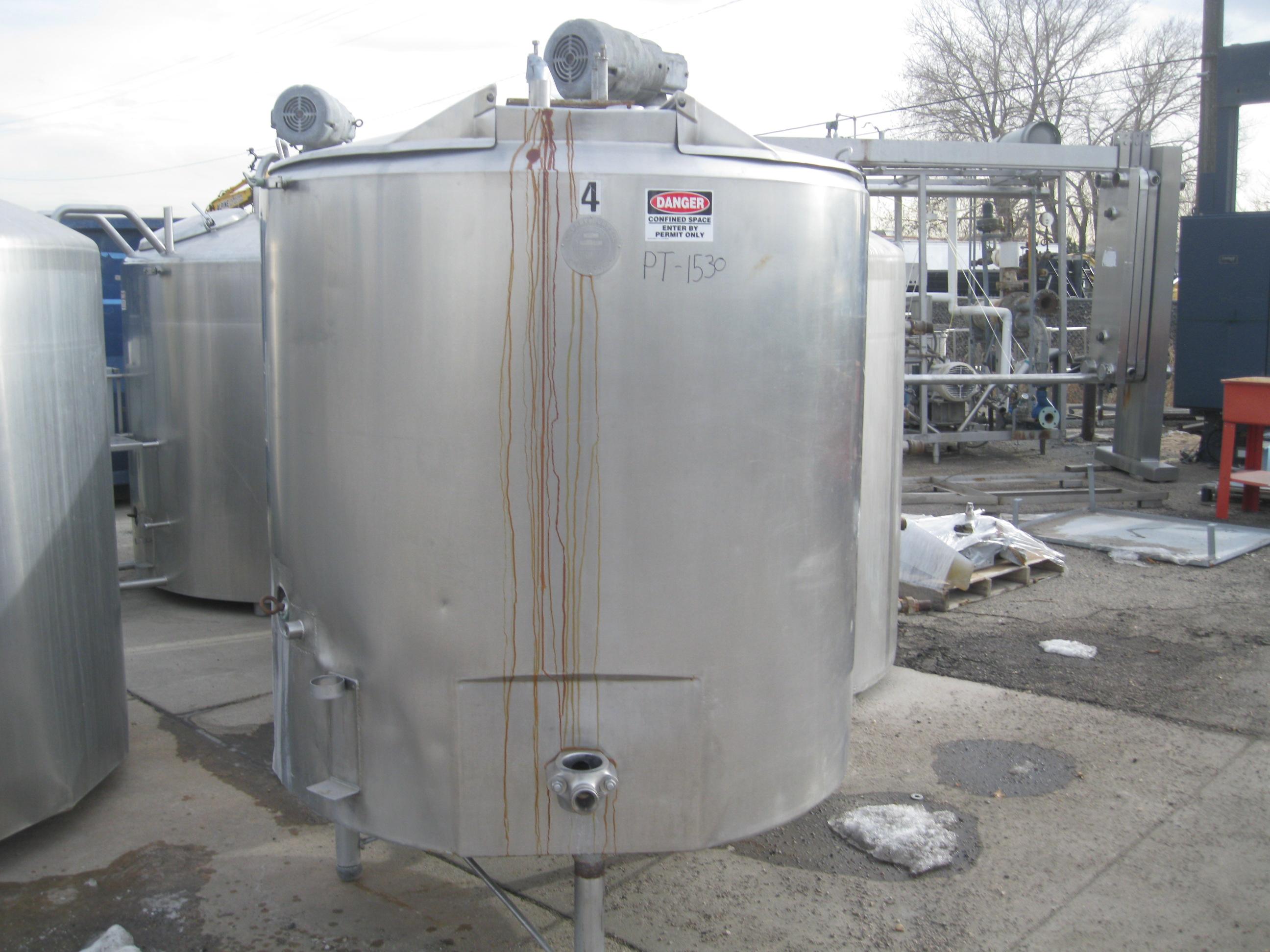 Refurbished 300 GALLON PROCESSOR TANK