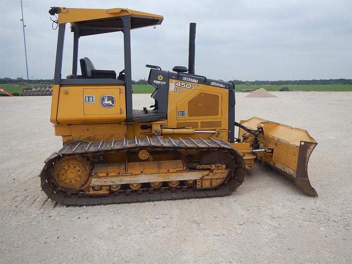 Used 2013 DEERE 450J LGP