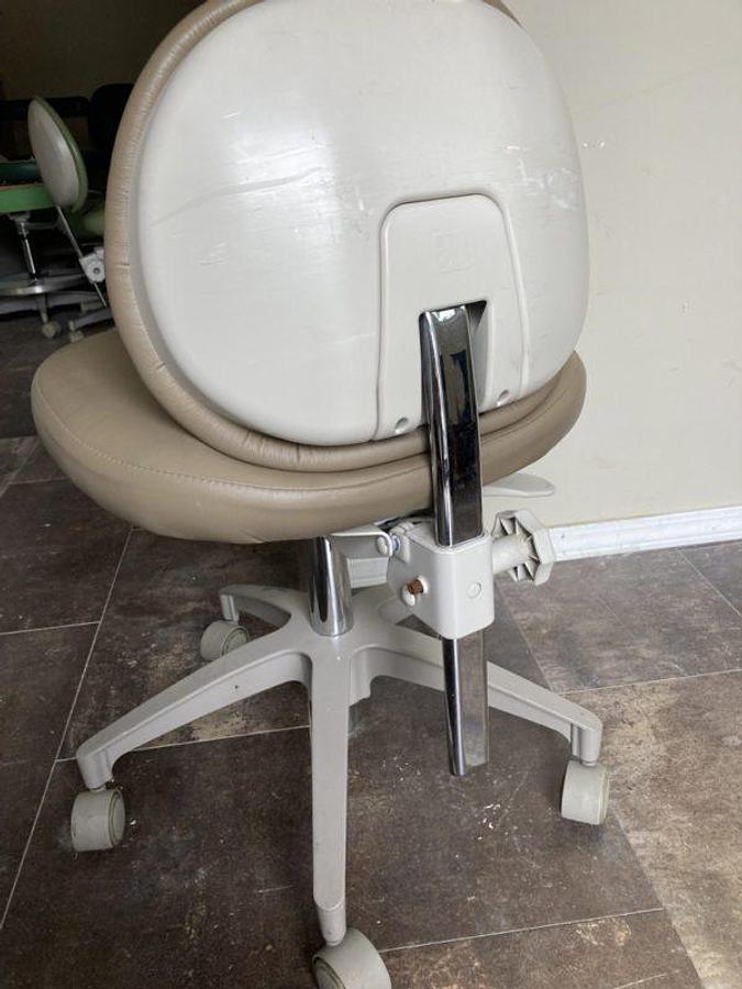 Used ADEC Dentist Doctor Stool
