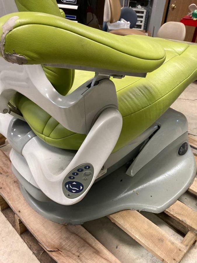 Used Pelton and Crane SP30 Dental Exam Chair