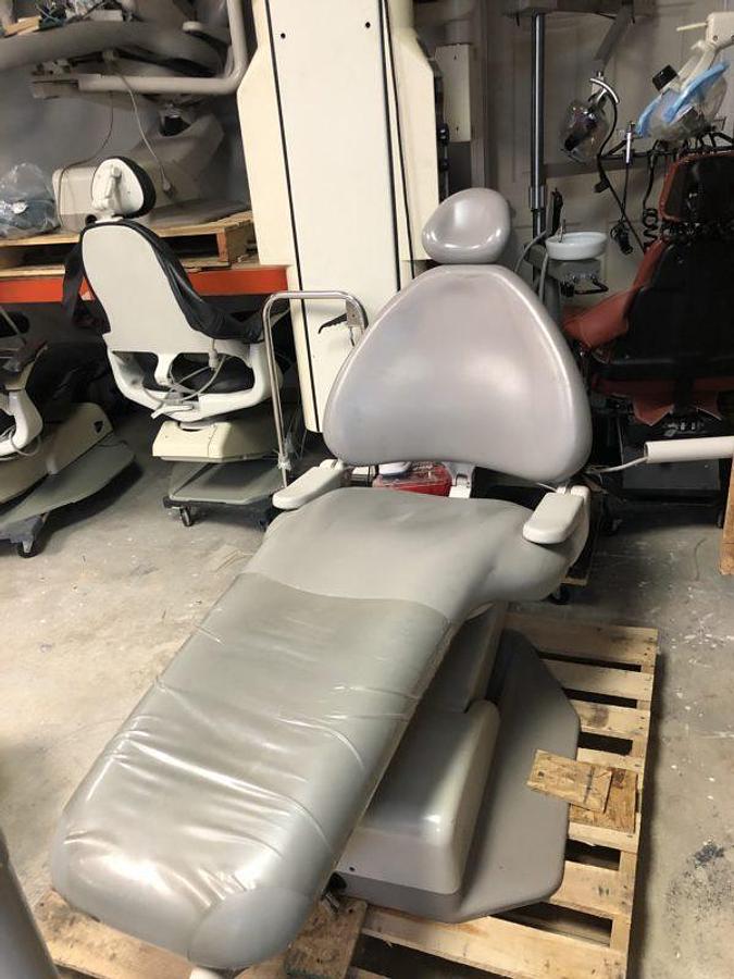 Used Adec 1040 dental chair