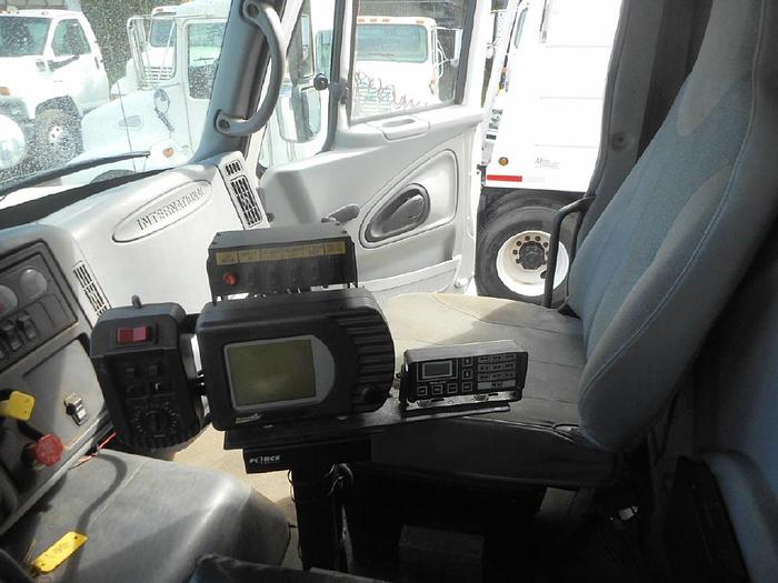 Used 2006 International 7600- Stock #: 4689B