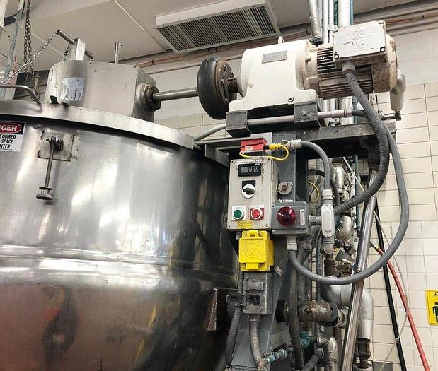Used LEE 300 GAL. DOUBLE MOTION STEAM KETTLE w/ LIFT OUT AGITATION & SCRAPE SURFACE (835C)