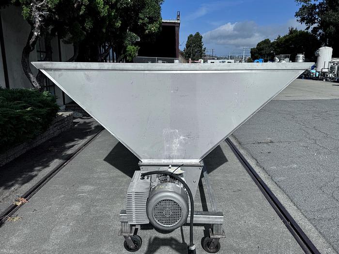 Used Hopper, 50 CF, Stainless Steel, Auger Discharge, #5990981