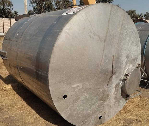 Used Tank, 2,000 Gallon, Stainless Steel, Agitated, 6’4” Diameter #S745307