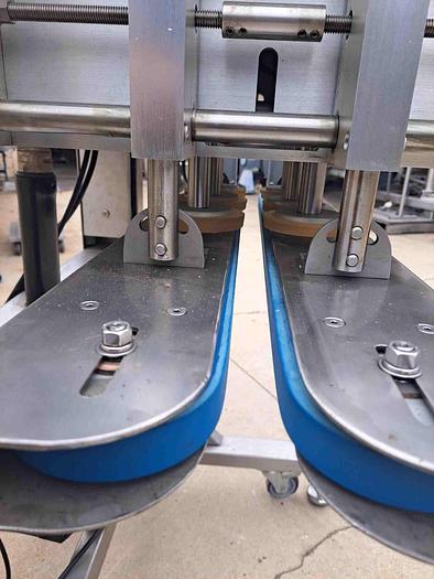 Used Capper, Accutek, Semi-automatic, Mdl 22.505.000, Table Top, Chuck Capper