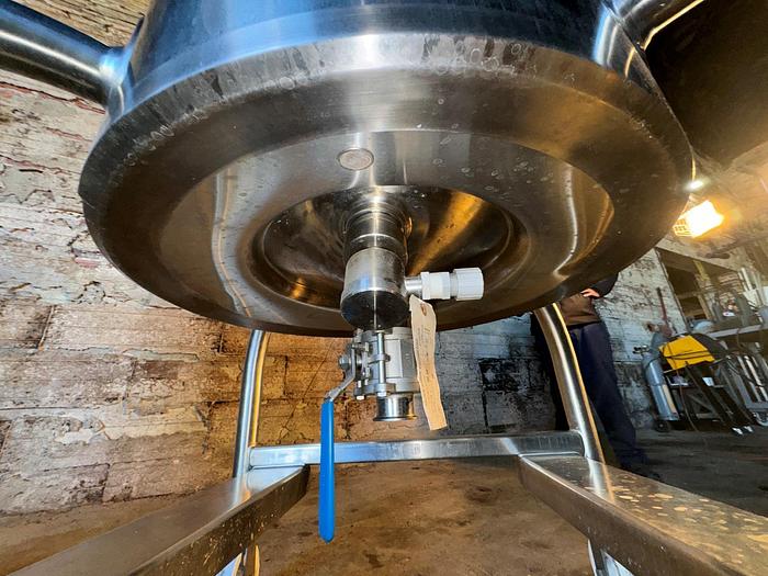 Used Tank, 35 Gallon, 316L Stainless Steel, Jacketed, Scrape Agitated, Feldmeier #S745368