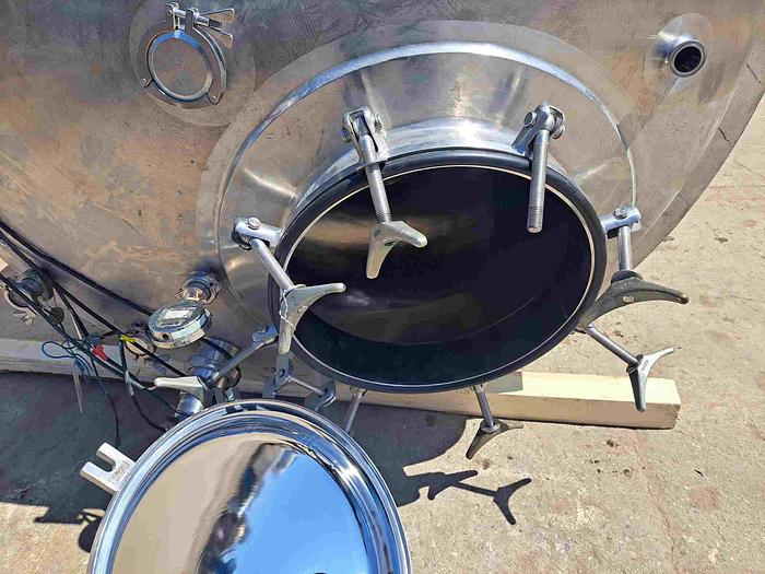 Used Reactor, 925 Gallon (3,500 Liter), Stainless Steel, Precision Stainless, Jacketed, 50 PSI Internal #S745200