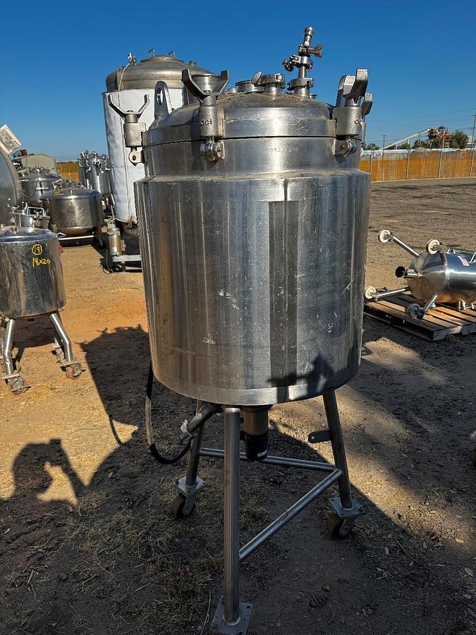 Used Tank, 53 Gallon (200 Liter), Lee, Jacketed, Stainless Steel, 45 PSI, FV, #5991468