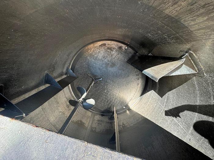 Used Tank, 850 Gallon, Stainless Steel, Jacketed, Agitated, #5991116