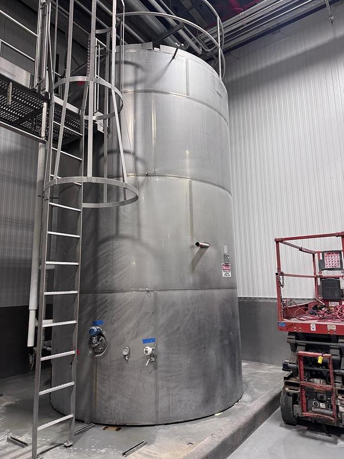 Used Tank, 6,000 Gallon, Stainless Steel, Vertical, Jacketed, Agitated, Storage Tank, #5991875