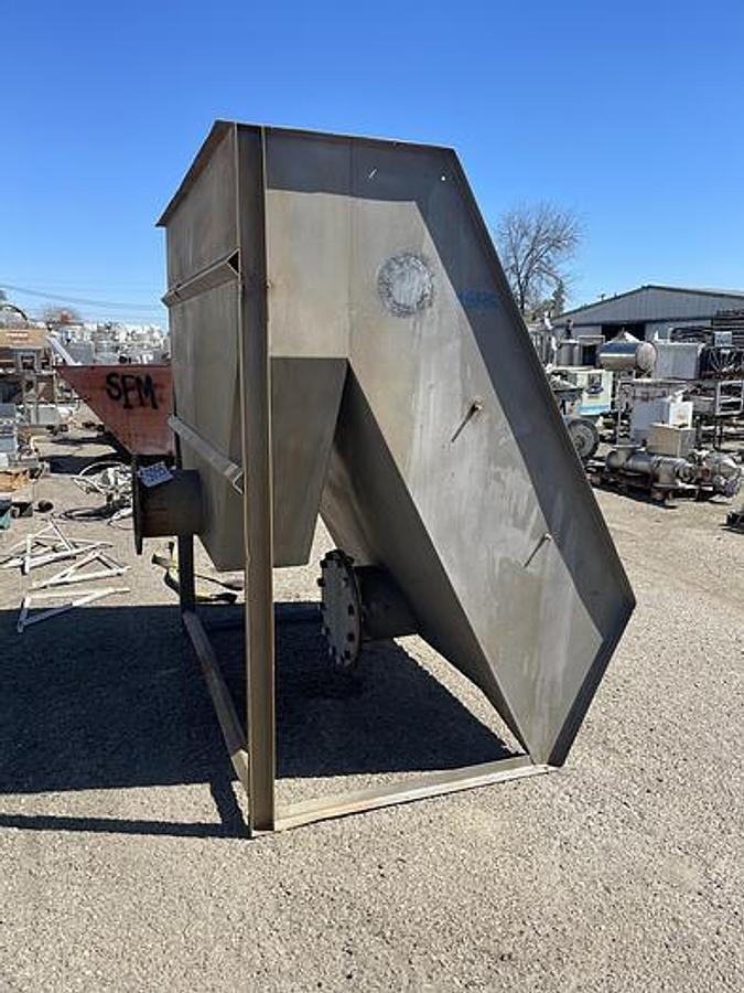 Used Screen, Dewatering, Sprout-Bauer, Wastewater Stationary Screen, 72" Wide, Stainless Steel, #5991989