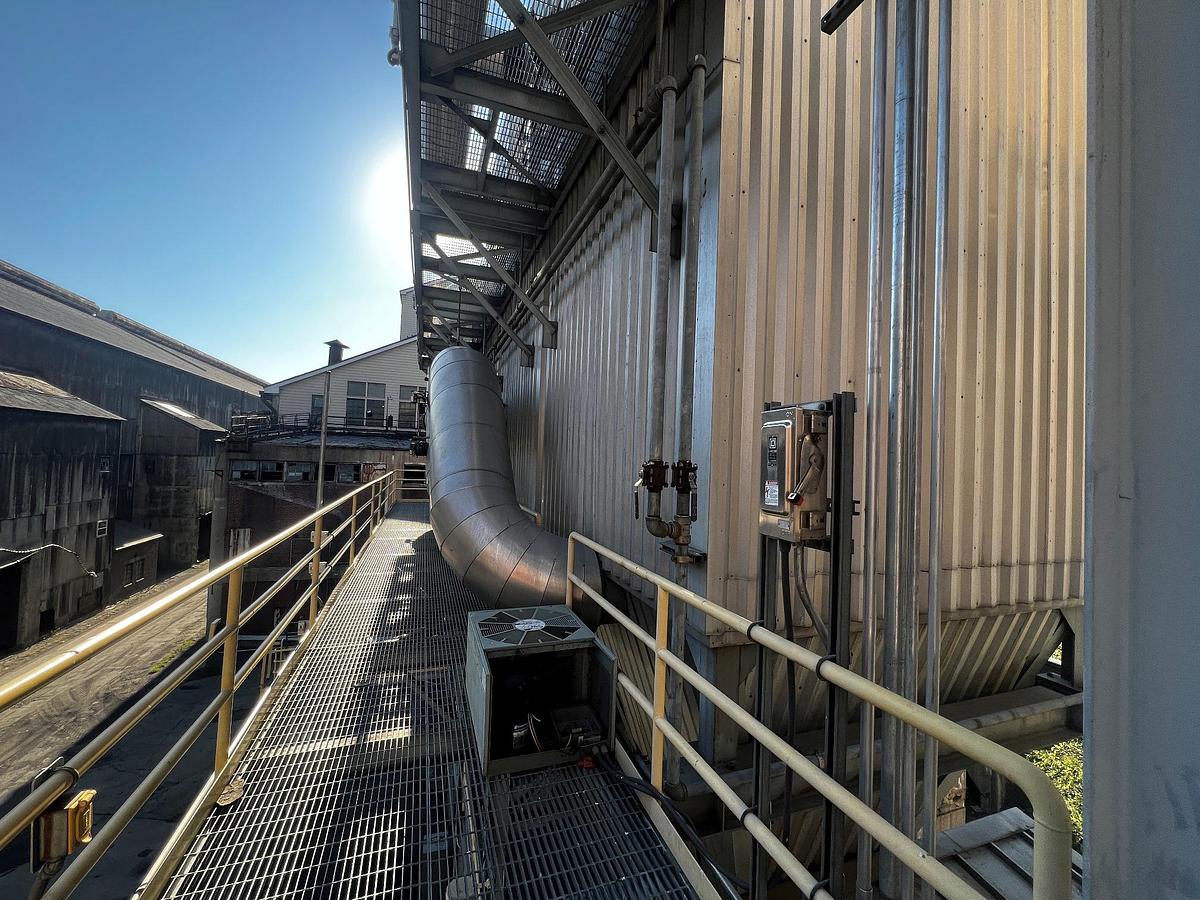 Used Dust Collector, 4,500 SF, 50,000 CFM, High Temp, Insulated, #5991542