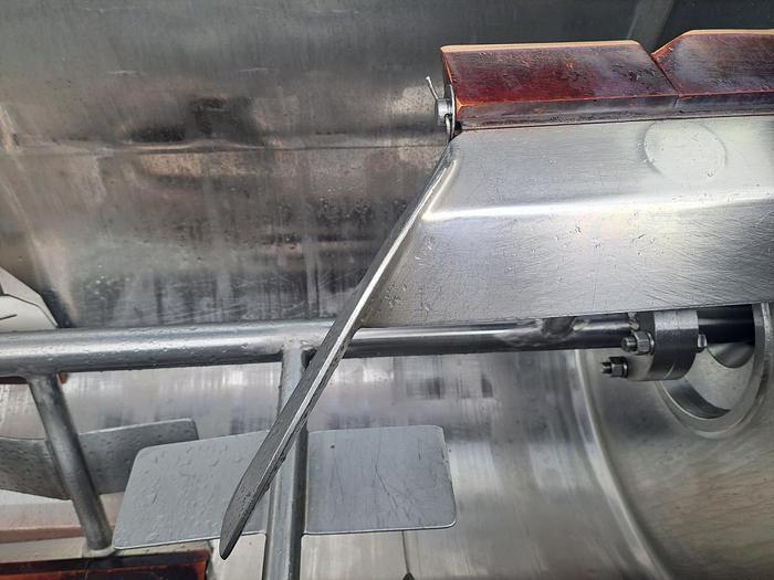 Used Kettle, 200 Gallon, S/St, Jkt, Horizontal Trough, Agitated #C745042