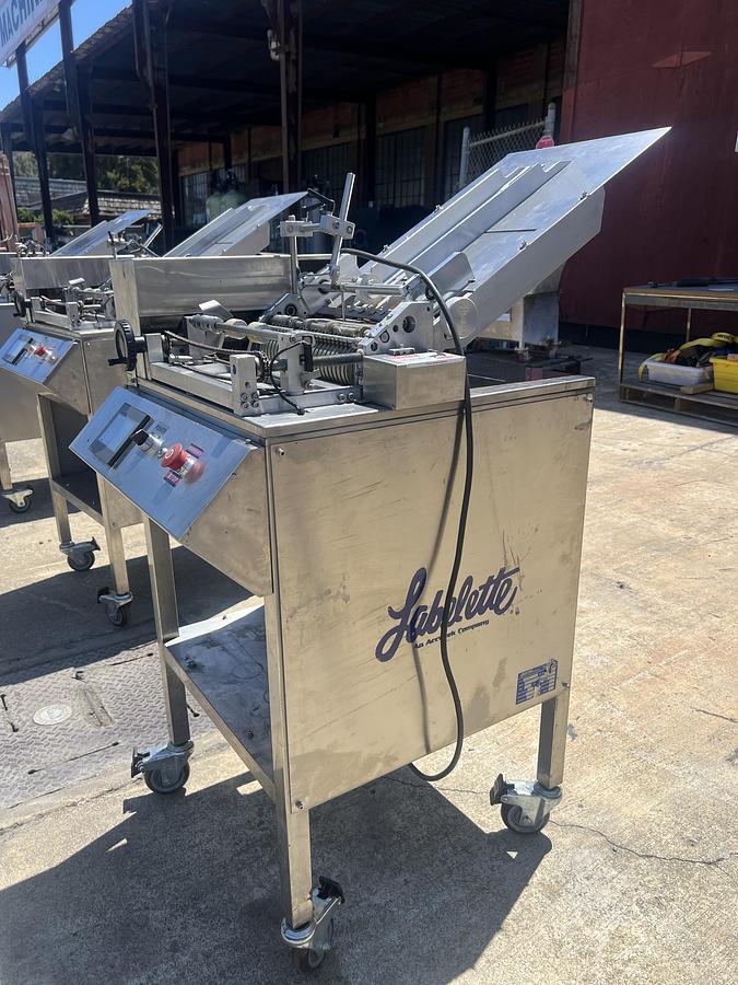 Used Labeler, Wrap, Hot Glue, Accutek, Labelette, Model 40-130-000 #5991443