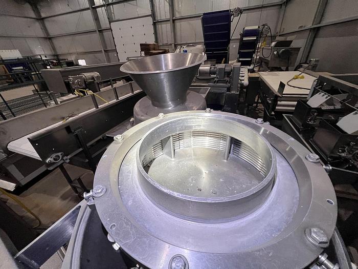 Used Urschel CC-D Slicer, 1/8" shreds #4324905