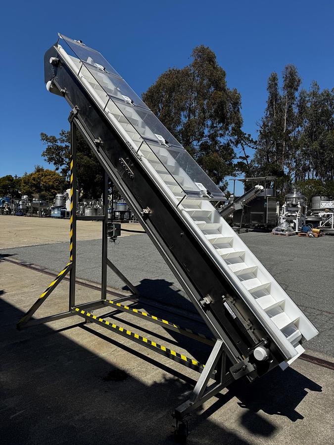 Used Conveyor, Belt, 16-1/2"W x 15'L, Incline, Cleated, Stainless Steel, #