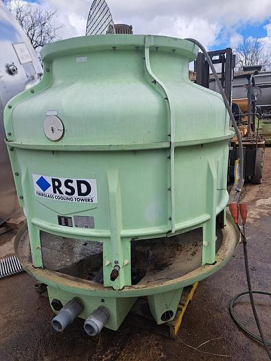 Used Refrig, Cooling Tower, 40 Ton, Fiberglass, RSD #S744641