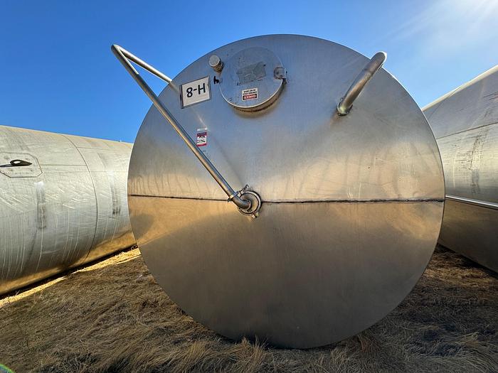 Used Tank, 6,000 Gallon, 316 Stainless Steel, Dish Bottom, Legs, #5990999