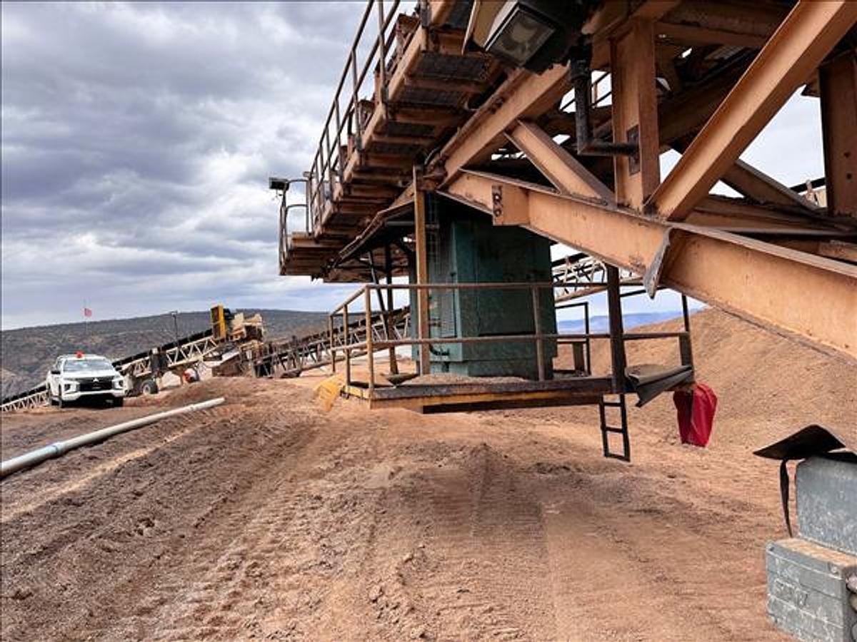 Used Conveyor, Belt, 115' L Grasshopper Conveyors in 36" and 42" Width, Offered in Multiples of 6 Conveyors, NOT Individually #5991382