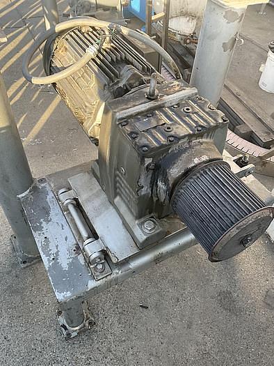 Used Mixer, Ribbon, Approx. 90 CF, Stainless Steel, Gemco, 40 HP #5512916