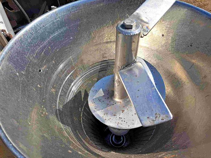 Used Former, Toresani Pavan, Model MT600 Tortellini Pasta Machine, Nine Punch #S745197