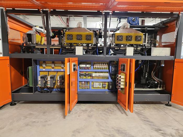 Used Blow Molder, 4-Cavity, 5,550 BPH, High Pressure Compressors - #