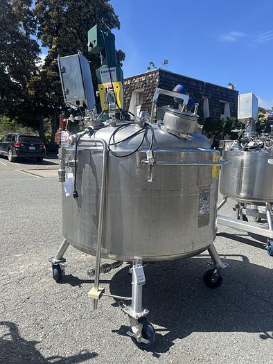 Used Reactor, 130 Gallon (500 Liters), 316L Stainless Steel, Jacketed, 45 PSI Internal, Agitated #S745435