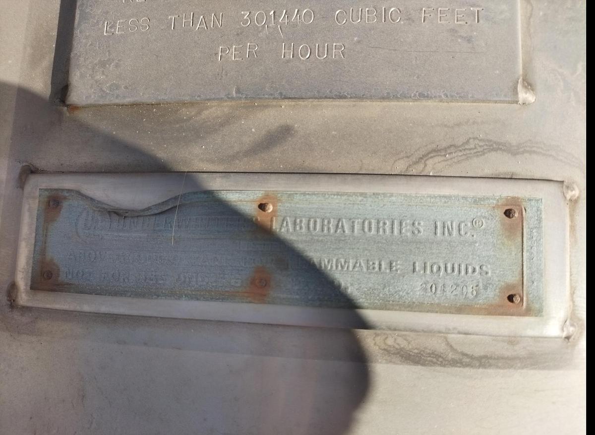 Used Tank, 4,200 Gallon, Stainless Steel, 6' Dia x 20' H, Valley Foundry, UL rated, #5991324