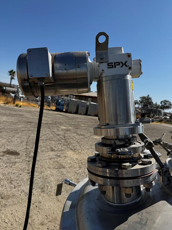 Used Tank, 181 Gallon, 316L Stainless Steel, Full Vacuum, Jacketed, Agitated, 32 PSI, #5991496