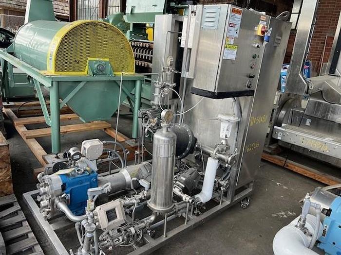 Used Pump, Positive, Waukesha, 060, 2 HP, 2-1/2" In/Out, Stainless #S745453