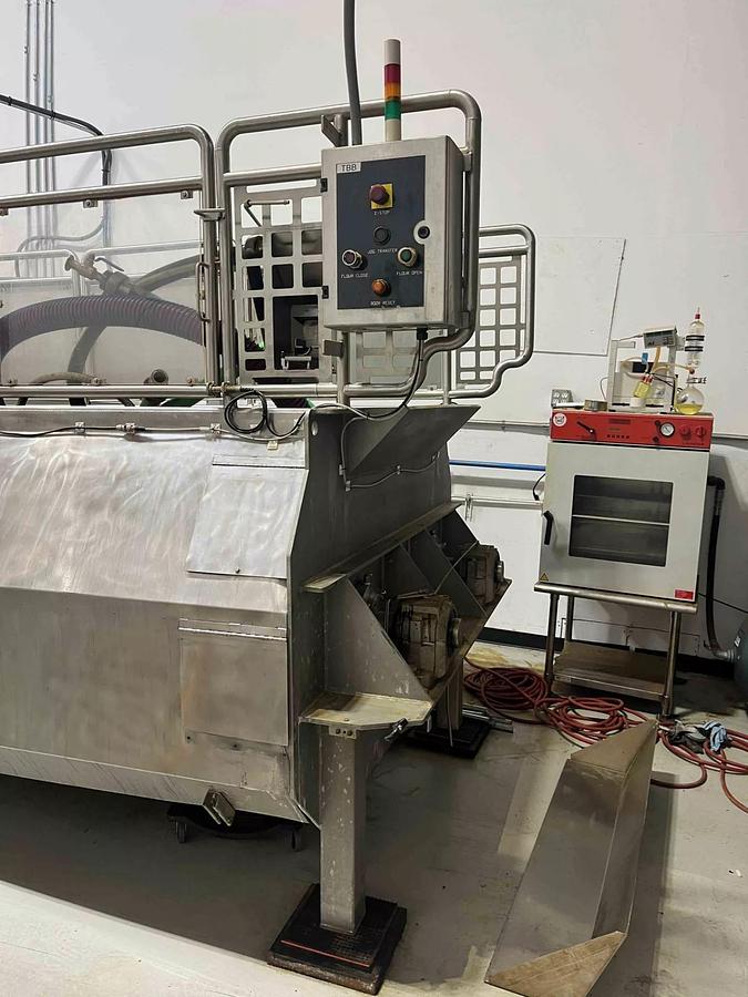 Used Mixer, Ribbon, 1100 Gallon, Dual Shaft, Stainless Steel, Jacketed, Food Mixer, 15 HP, 7500 lb, K6378, #5991750