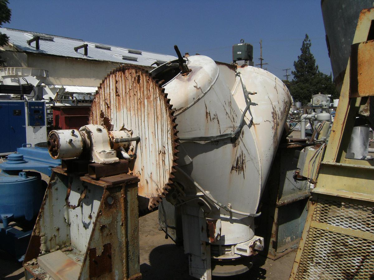 Used Dryer, Vacuum, V-Type, 20 CF, S/st, Petterson-Kelley, Jkt, Liq Feed, #S733096