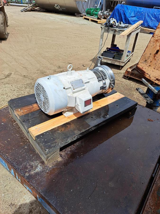 Used Pump, Centrif., 10 HP, 316 S/st, Tri Clover, C218MD21TI, 3" #S740229