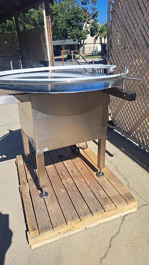 Used Labeler, Pressure Sensitive, Accutek 24 APS 106,  Includes Turntables #S745248