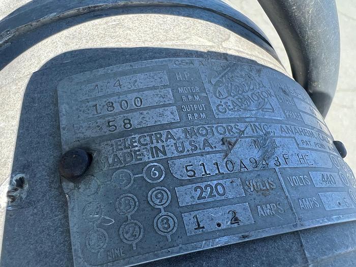 Used Tank, 100 Gallon, Stainless Steel, Agitated, Dish Bottom #S745084