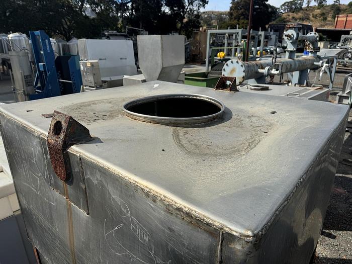 Used Hopper, 40 CF, S/st, 50" X 42", Cone Btm, Flo Bin, #L737001