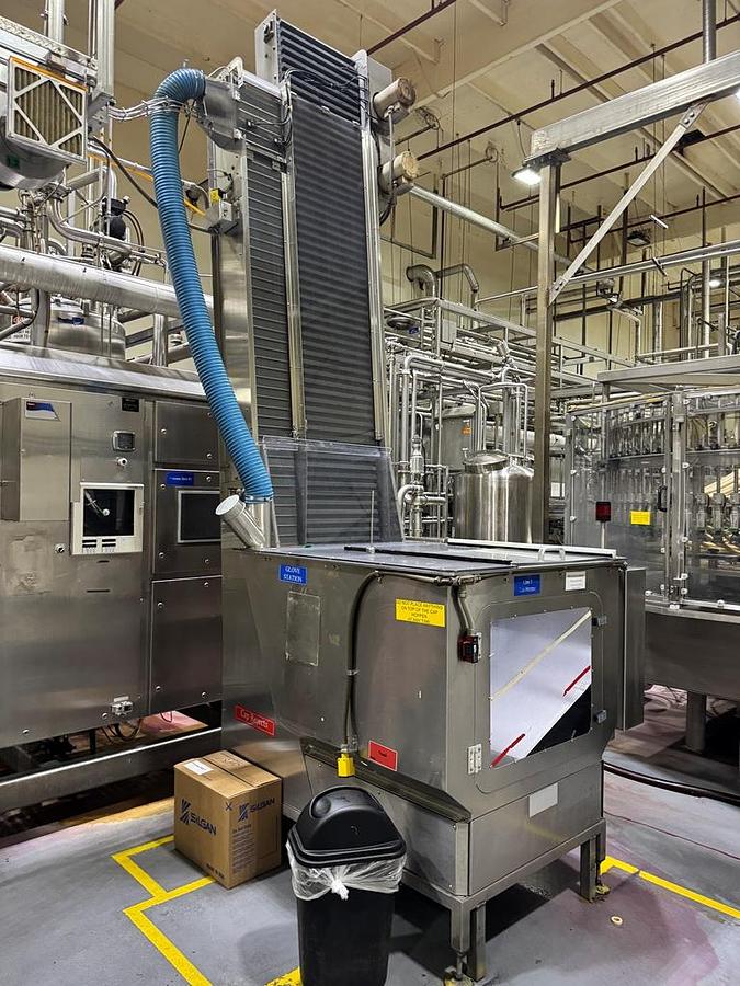 Used Bottling Line, 600–800 BPM, PET, US Bottlers Filler, Sidel Labeler, Kisters Shrink Wrapper, #5991608