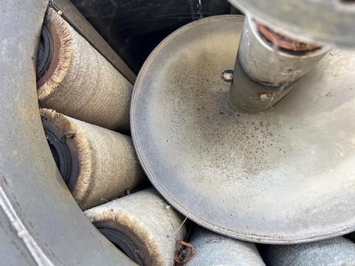 Used Peeler, Lyco, S/st, Washer, Mdl 7000 Scrubber #C744144