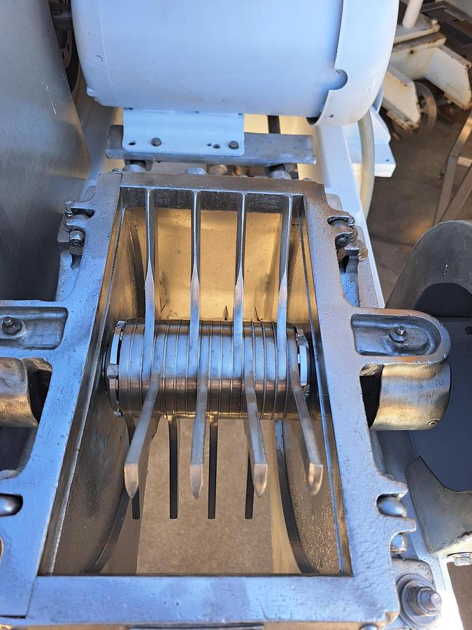 Used Mill, Fitzpatrick Fitzmill, Model D, Hammermill, 5 HP, Stainless Steel, #5991559