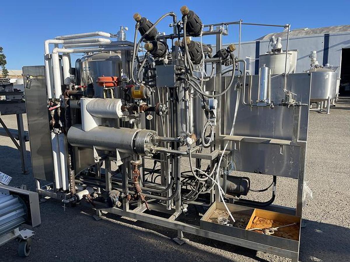 Used CIP System, Two-Tank System, 160 GPM, Walker Stainless, Allen-Bradley Controls, #5991954