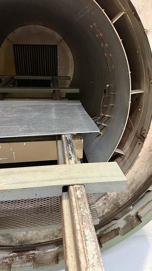 Used Autoclave, 46.75" x 110", 220 PSI, Electrically Heated, Melco Steel, #5991523