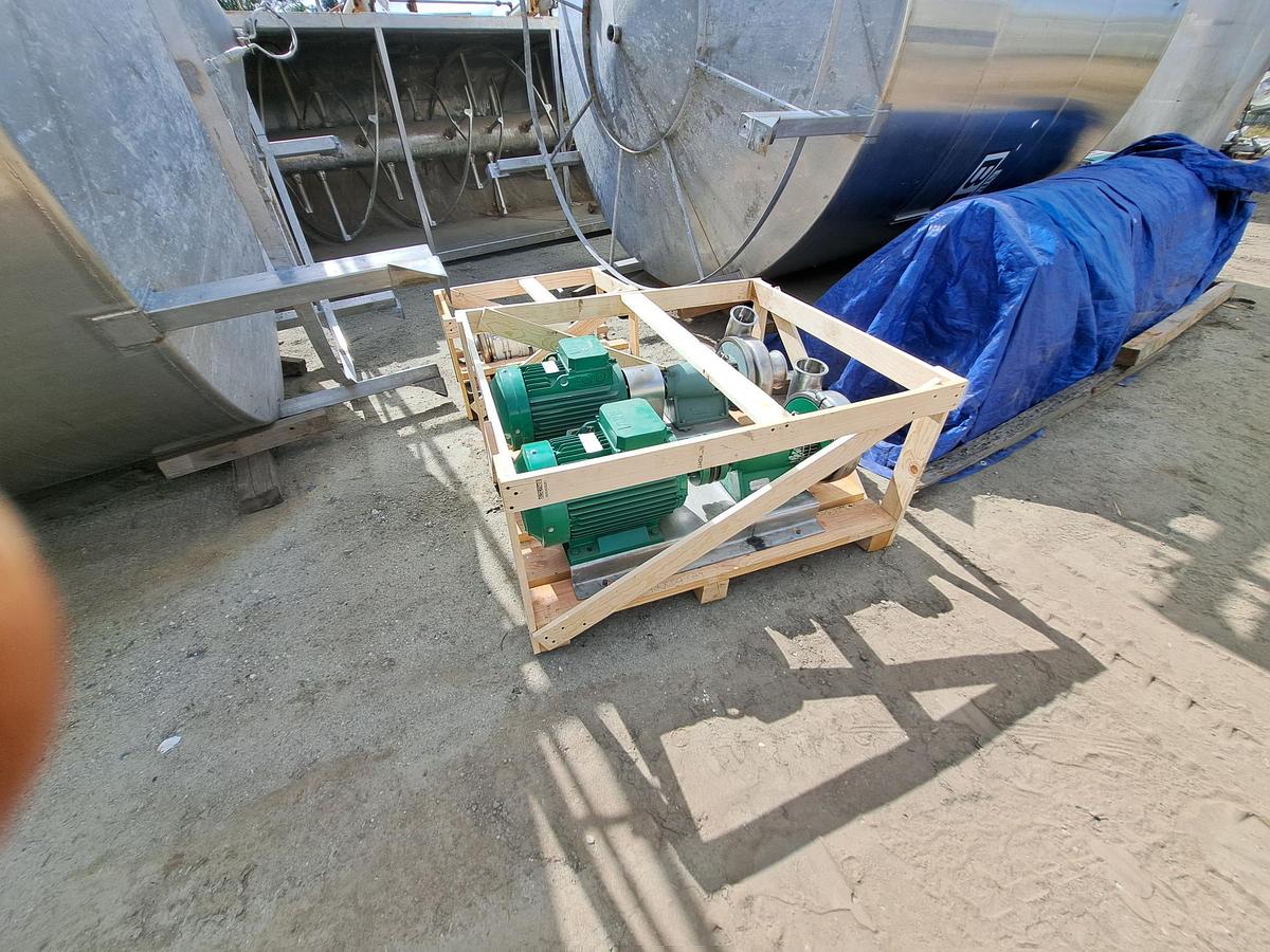 Used Pump, Centrif., 20/22 HP, S/st, 4" x 6", Sanitary, #S742772