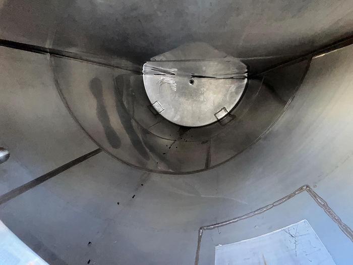 Used Tank, 6,000 Gallon, 316 Stainless Steel, Dish Bottom, Legs, Dual, #5991007