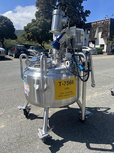 Used Reactor, 40 Gallon (150 Liters), 316L Stainless Steel, Jacketed, 45 PSI Internal, Agitated #S745436