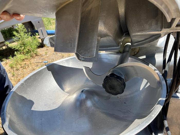 Used Chopper, Bowl, Hobart, Model 84185, 18" Diameter, (2) Blades #C745206