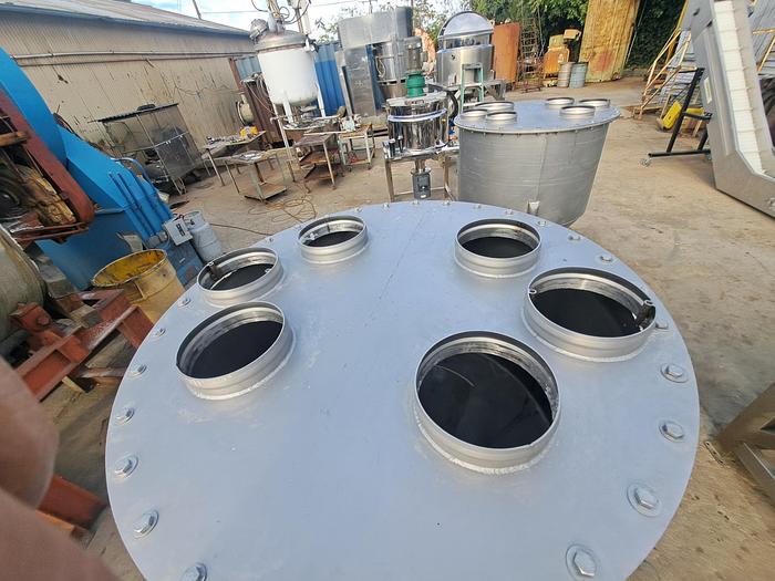 Used Tank, Mixing, 304 Stainless Steel, .75HP #5991160