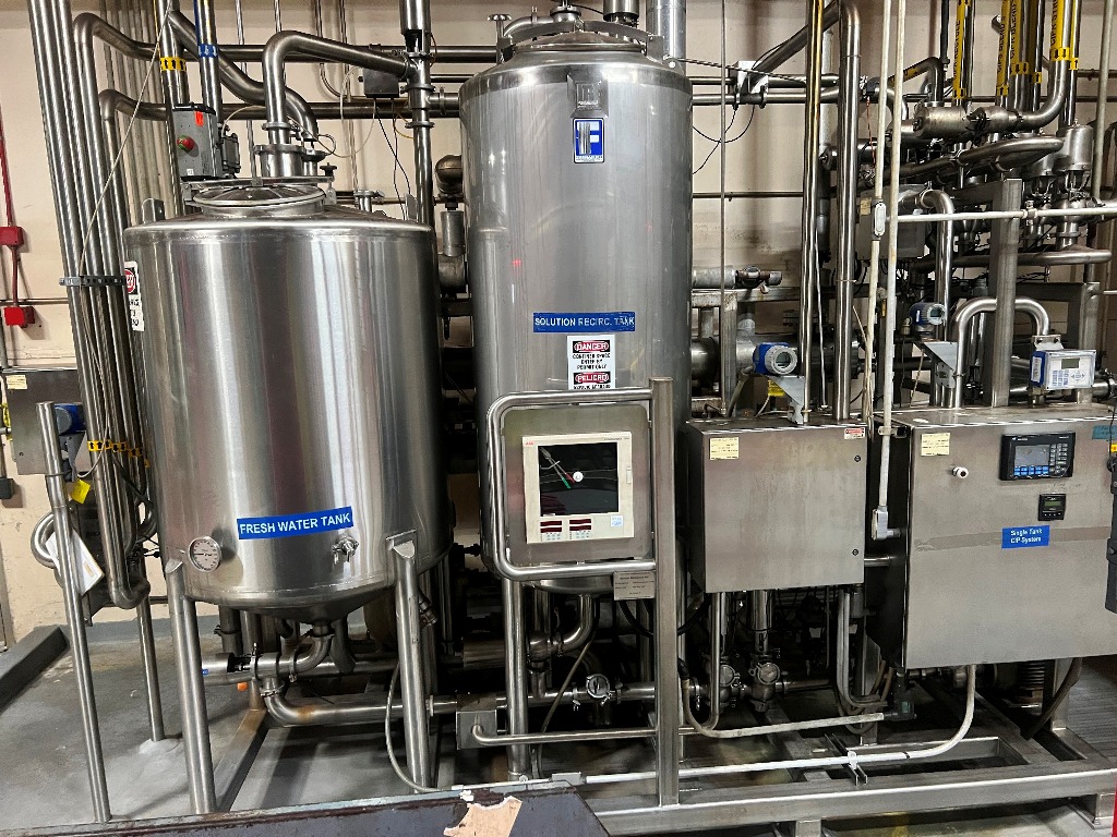 Used CIP, Quantum Solutions, (2) Feldmeier Tanks 450 & 300 Gallon, Heat Exchanger, 10 HP Pump, #5991627