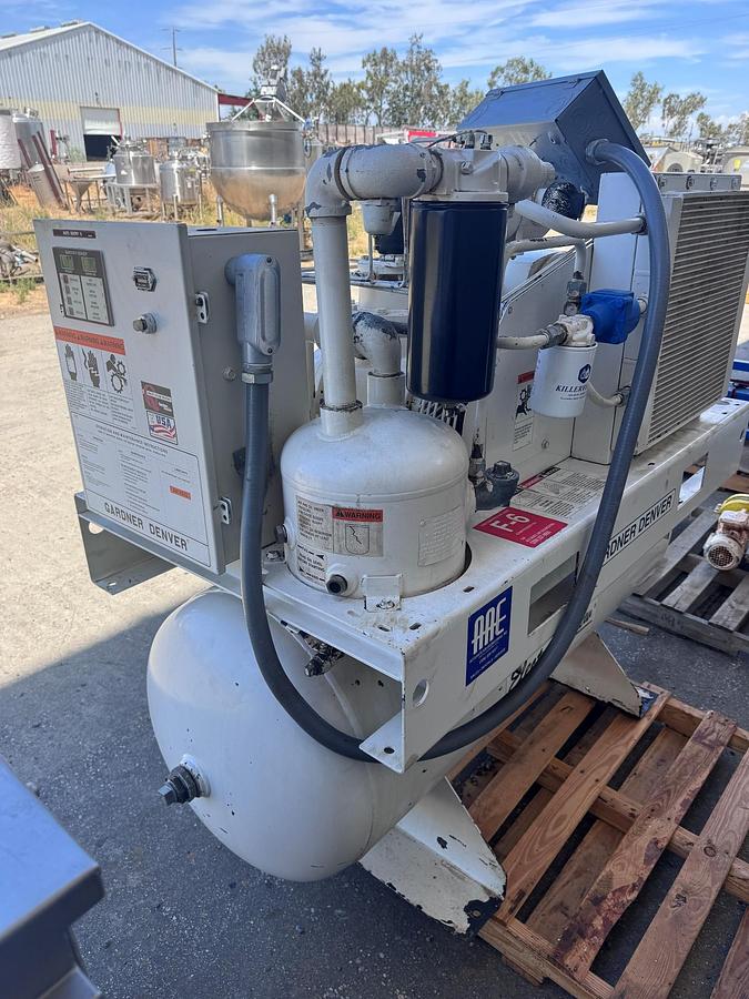 Used Compressor, Air, 25 HP, Rotary Screw, Gardner Denver, 125 PSI, Receiver Tank, #5991878