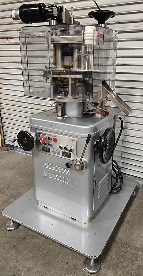 Used Tablet Press, Natoli Manesty Betapress, Multi Station, Rotary, 2007, #5991458